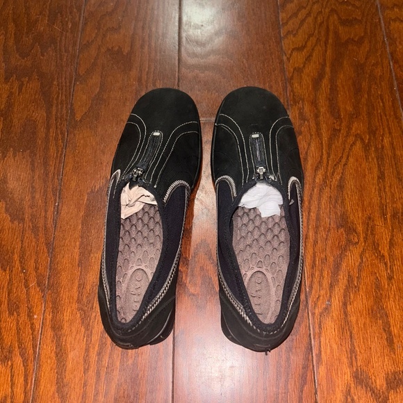 Privo by Clarks women’s slip on Shoes black comfortable sneakers flats zipper - Picture 6 of 12